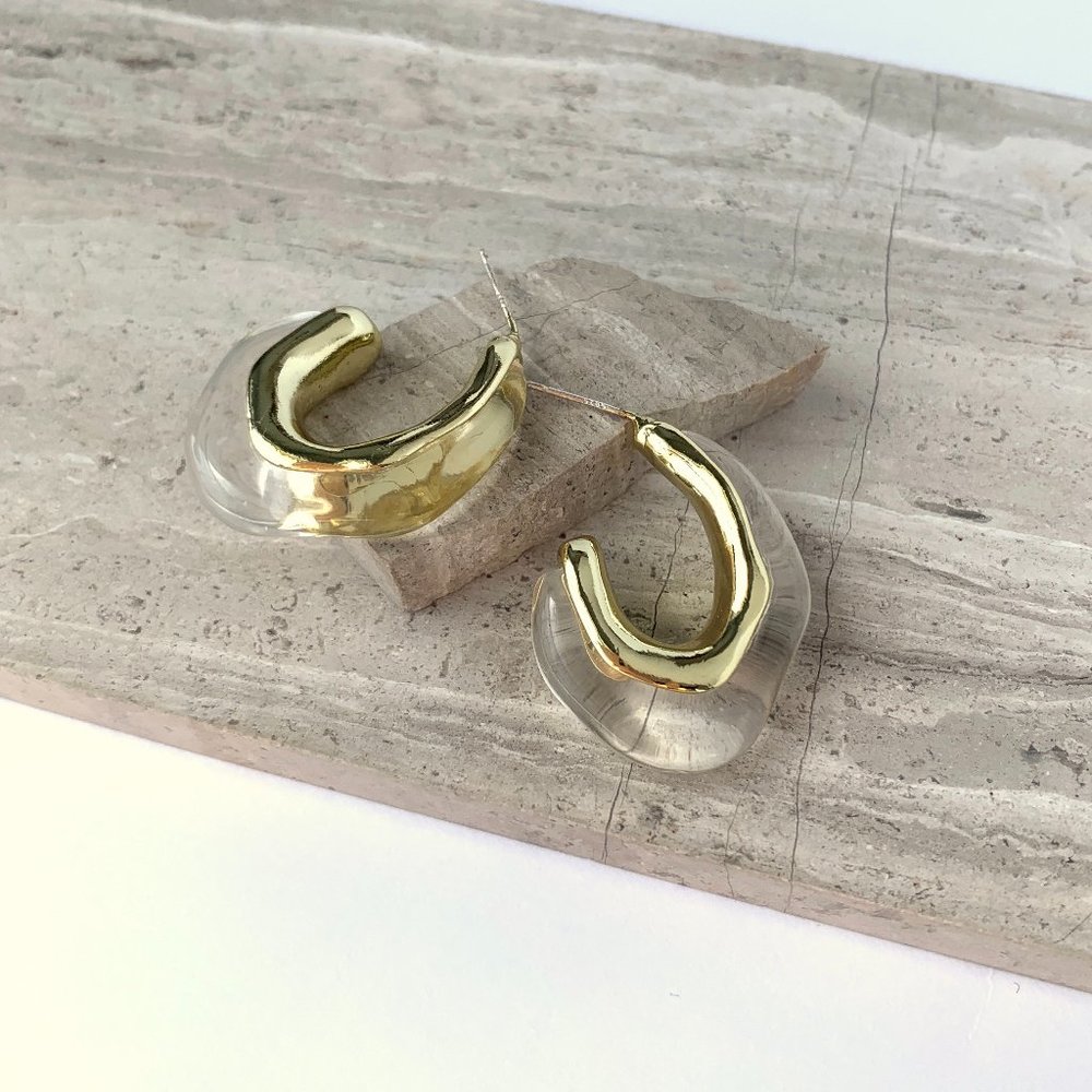 NEW ~ Anthropologie Irregular Resin Clear Hoop Earrings - Picture 3 of 10
